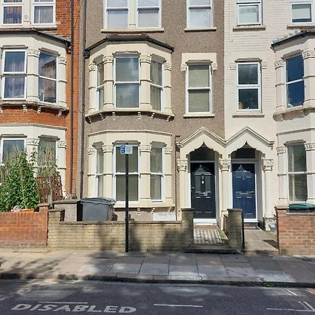 White Hart Lane Walking Distance Tottenham Hotspur Stadium London Exteriör bild