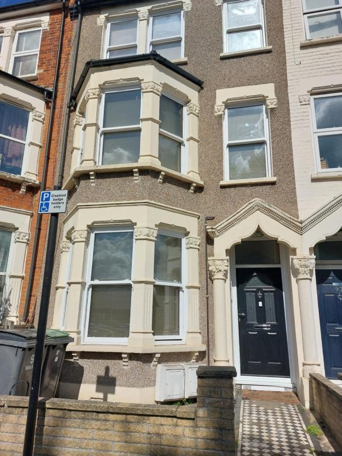 White Hart Lane Walking Distance Tottenham Hotspur Stadium London Exteriör bild
